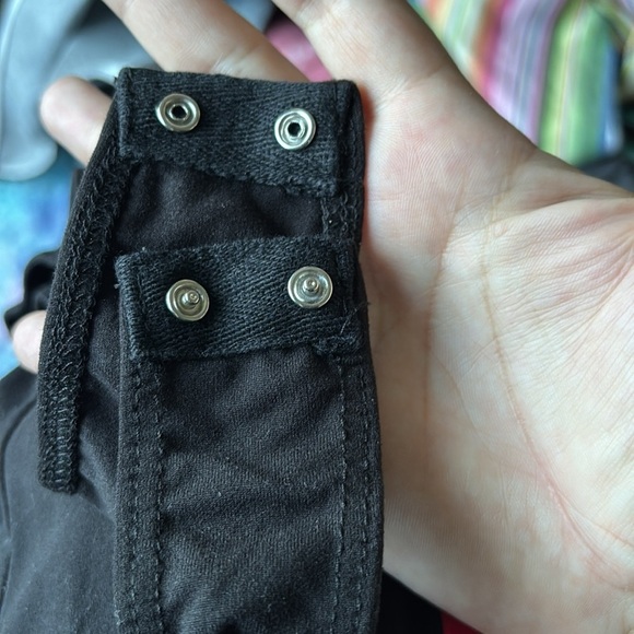 Zip Up Long Sleeved Bodysuit - Picture 6 of 6